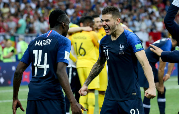 现犹如一位 现犹如一位