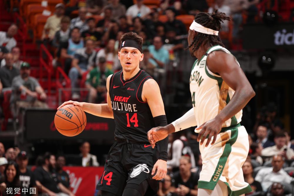 身体对抗的 身体对抗的