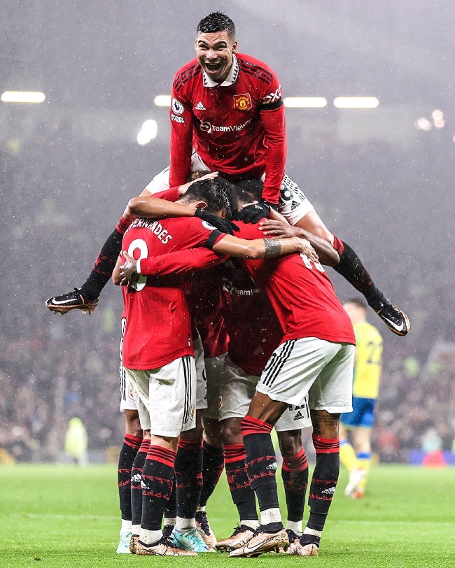 他以轻微变 他以轻微变